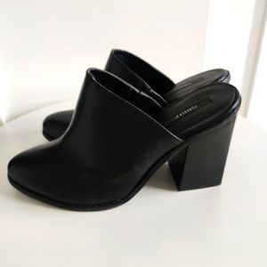 Forever 21 Faux Leather Block Heeled Mules